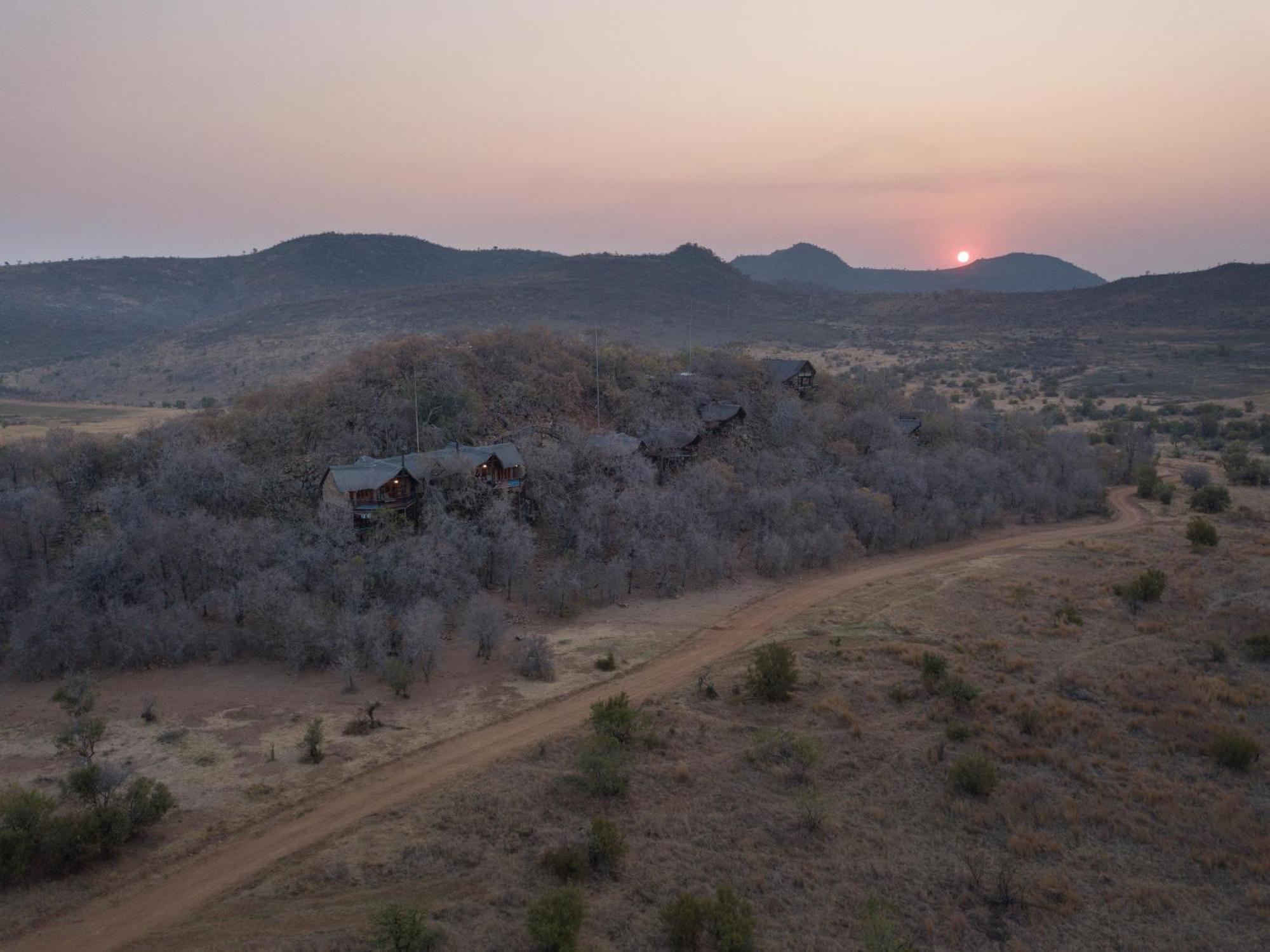 Tshukudu Bush Lodge Ледиг Экстерьер фото